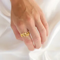 blad ring i förgylld mässing