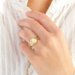 pärlemors ring i förgylld mässing - Eliné