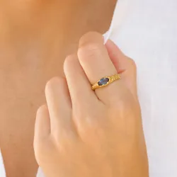 mörkblå kristal ring i förgylld mässing - Eliné