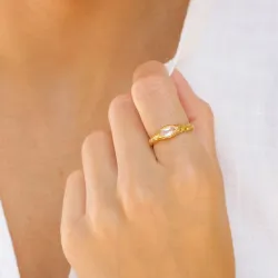 klar kvarts ring i förgylld mässing - Eliné