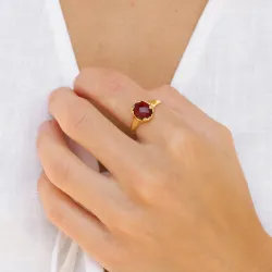 granat ring i förgylld mässing - Eliné