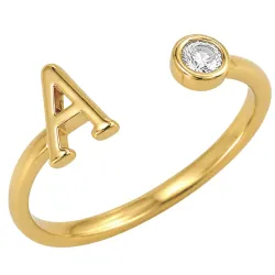 bokstav a zirkon ring i förgylld mässing