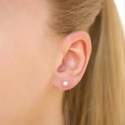 4 mm vattentät vit pärla örhängestift i förgyllt stål - OCEANA