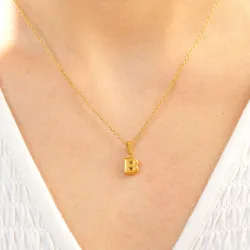 vattentät bokstav b halsband i förgyllt stål - OCEANA