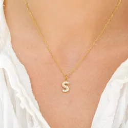 vattentät bokstav s zirkon halskedja med berlocker i förgyllt stål - OCEANA