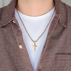 vattentät halsband i förgyllt stål med korshänge i stål