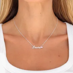Namnhalsband med hänge i silver med 1 facettslipade zirkoner - My Letter