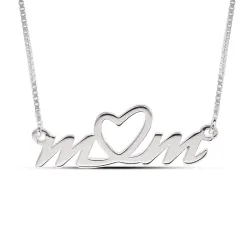 Namnhalsband med hänge i silver