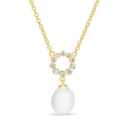 pärla halsband i förgyllt silver med hängen i förgyllt silver