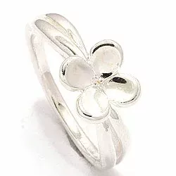Blommor ring i silver