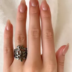 Fingerringar: ring i svart rhodinerat silver