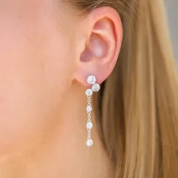 långa zirkon örhängen i silver - Bubbly Sparkle