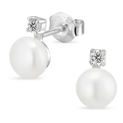 pärla örhängen i silver