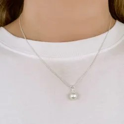 pärla halsband i silver med hängen i silver