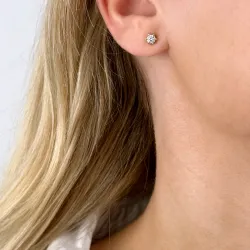 2 x 0,20 ct solitäreörhängestift i 14 karat guld med diamant 