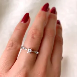 0,20 ct solitärring i 14  karat vitguld
