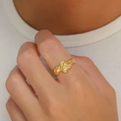 bred ring i förgyllt silver - Lumé Etched