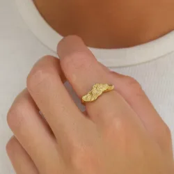 ring i förgyllt silver - Lumé Etched