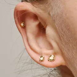 Enamel Mini Sunshine sol Daisy örhängestift i förgyllt silver